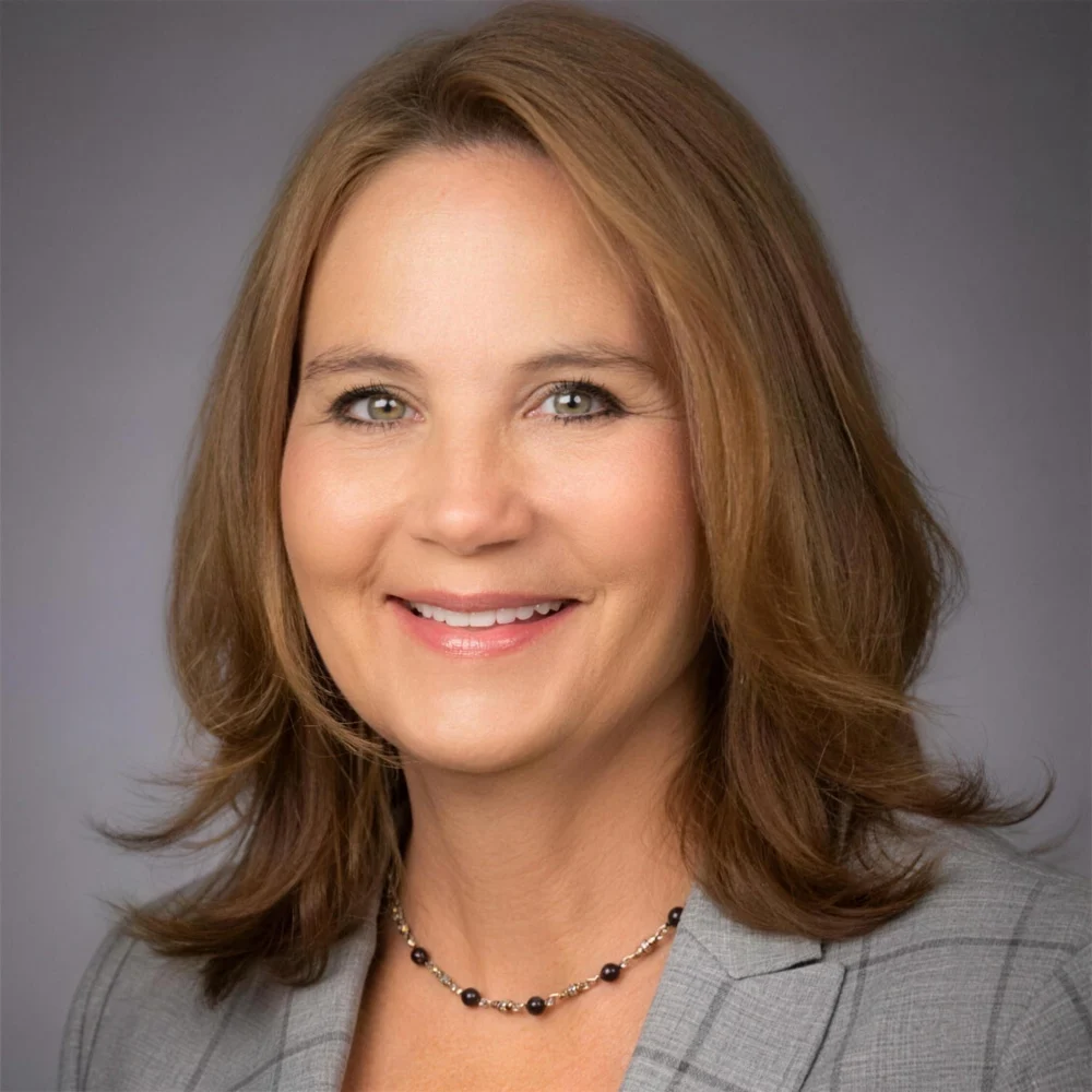 Cristin Tarr, portrait